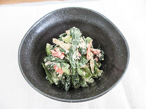 チンゲン菜のごまマヨ和え